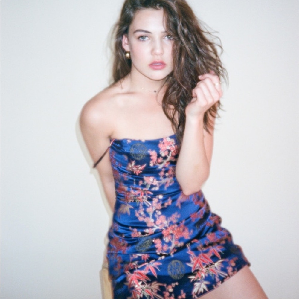 Réalisation Par Shanghai Nights Dress